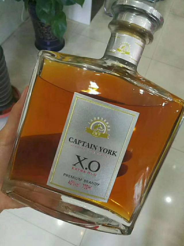 ❤如果有一天
我的广告影响了您的朋友圈
请记得把我备注成✨狼人谷酒业✨
然后再屏