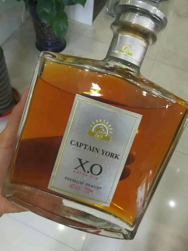 狼人谷酒业招商，寻求合作伙伴！
财富热线：15143130500微信同步