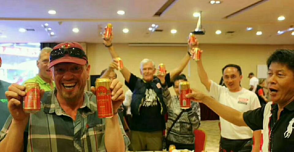 青岛劲派啤酒，品种齐全欢迎来电咨询18363656668