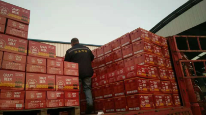 苏纽218毫升手抓瓶装车发货！