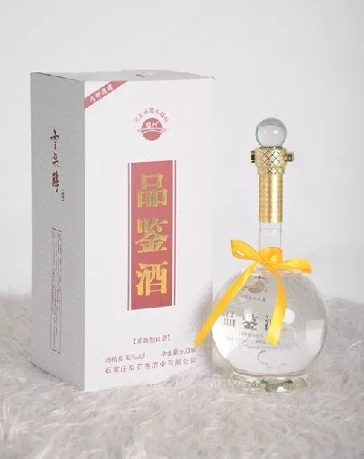 石家庄梨花香酒业有限公司，韩国小烧系列，云游四海系列，雪梨醇系列，纯粮小米酒系列