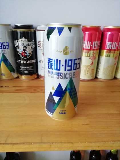 确实没有人随心所欲地活着，生命即是束缚。但我们却可以经由努力与取舍，让生活尽可能接近你想象中的模样。