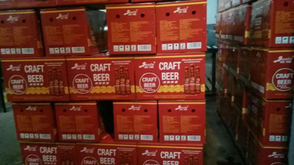 英國蘇啤酒??連夜裝車發(fā)貨????