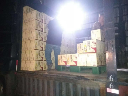 連夜裝車發貨