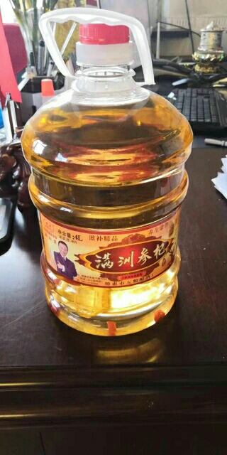 人參酒廠家，招全國空白區域經銷商。鮮參與美酒一對一絕配，每瓶窖藏美酒都有專屬的一