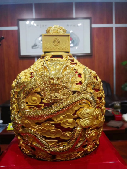 五粮液黄金龙酒