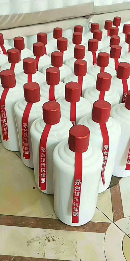  双十一活动好礼送不停……
原价5328元一箱，现价1800元一箱
原价3588