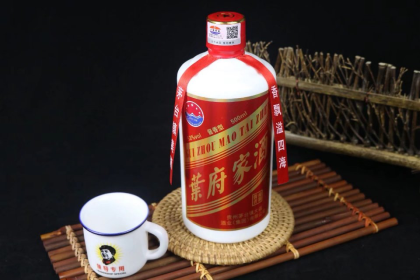 貴州茅臺鎮大福酒業集團生產的葉府家酒