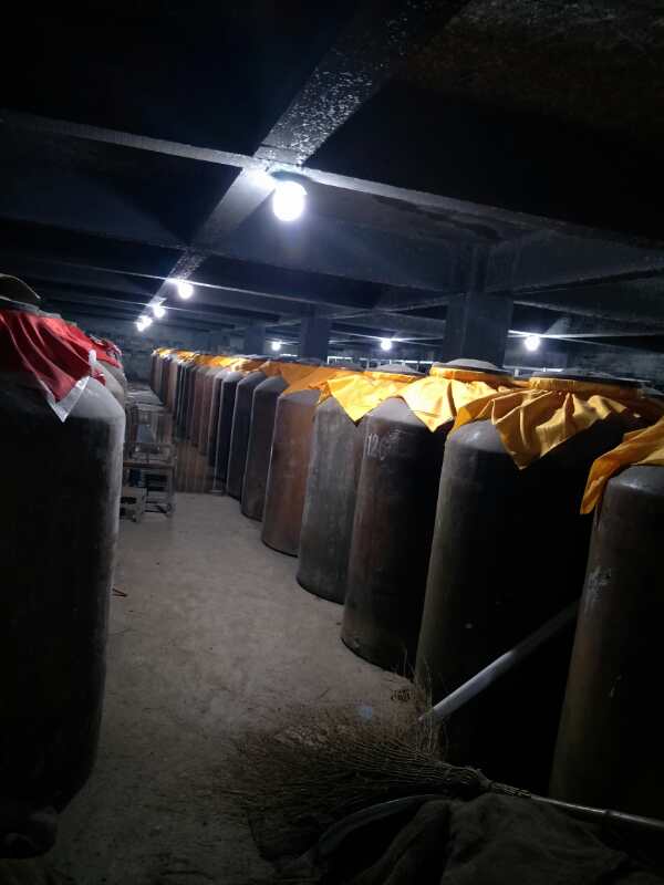 窖藏酒，纯固态发酵，可私人订制