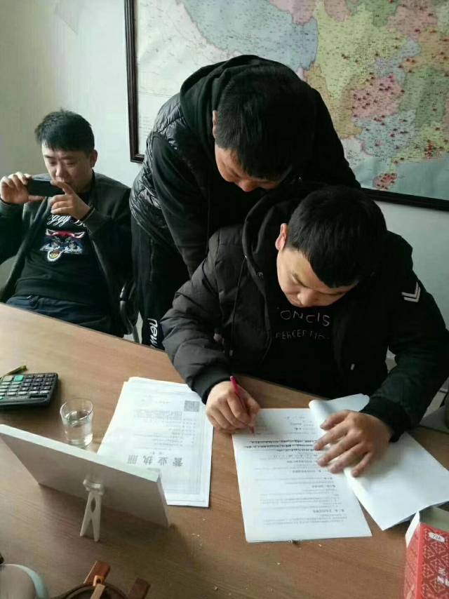 客戶再大，不找我，也等于零。
客戶再小，經(jīng)常找我，也是我的上帝。
市場沒有統(tǒng)一價