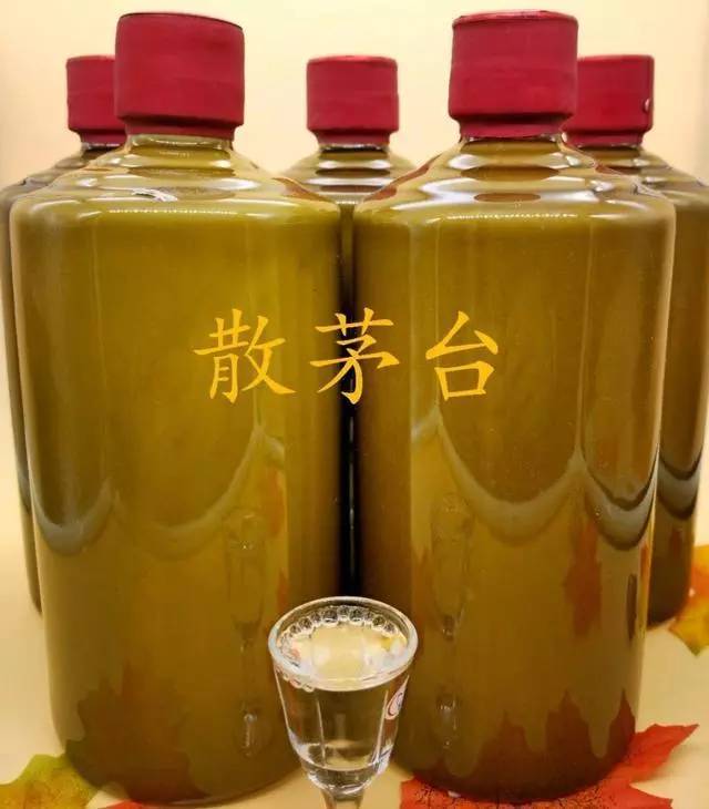 傳承千年文化
秉承千年工藝
集天地之靈氣
采悠悠之河水
——酒樽天下，道客自然[玫瑰]