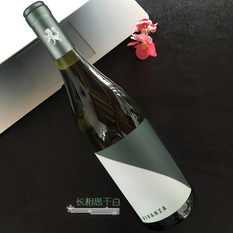 百年酒莊，1892年芝加哥世博會(huì)獲得最好的酒榮譽(yù)。暢銷(xiāo)全球五十多個(gè)國(guó)家！全國(guó)招商