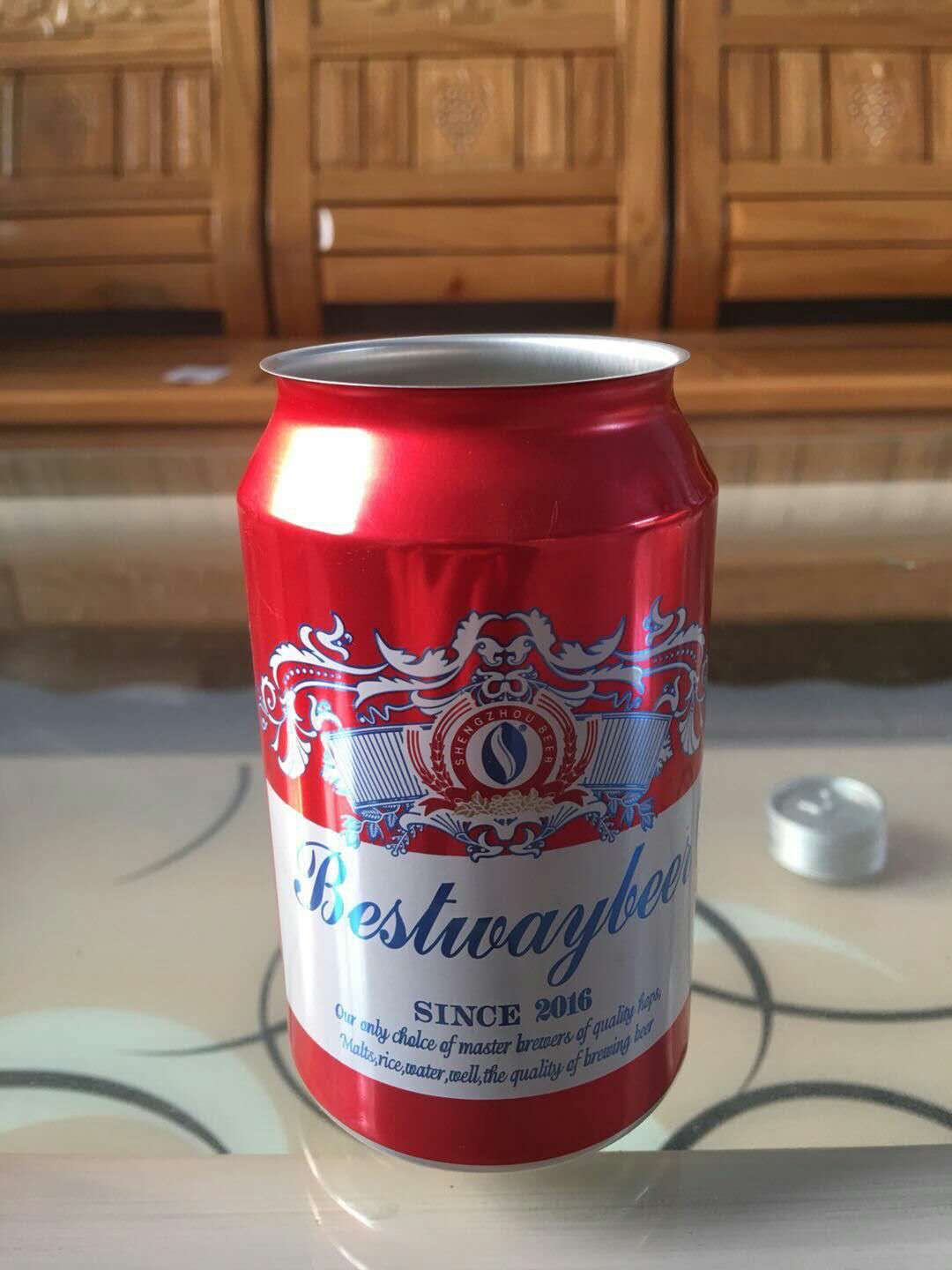 回馈新老客户，部分330毫升罐装产品新日期处理价格10元一件，需要的请电话联系13561408889