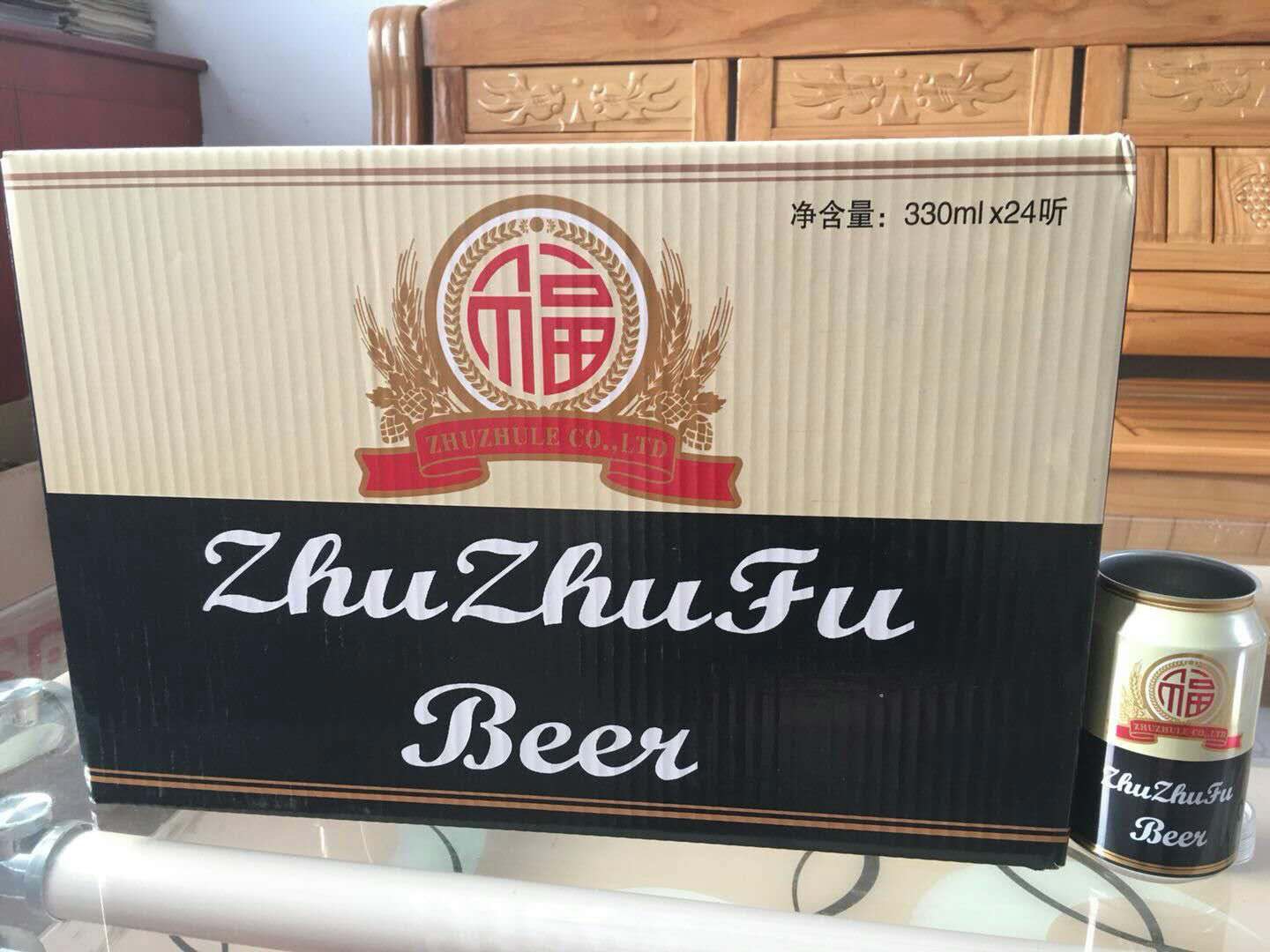 回馈新老客户，部分330毫升罐装产品新日期处理价格10元一件，需要的请电话联系13561408889