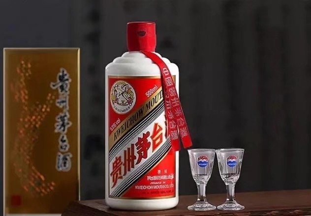 长期批发茅台系列，红花郎系列，五粮液，剑南春，习酒1988，国窖1573等各种名