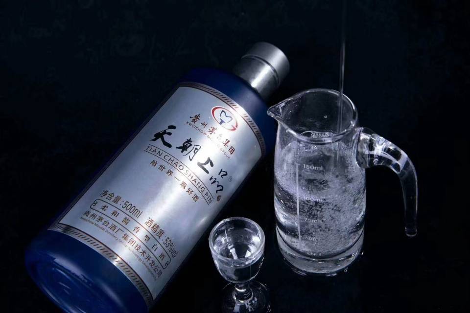 天朝上品，給世界一瓶好酒