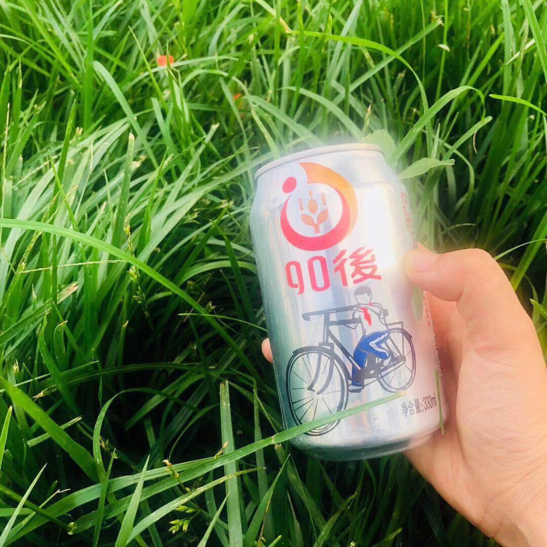8090後啤酒招全國(guó)代理