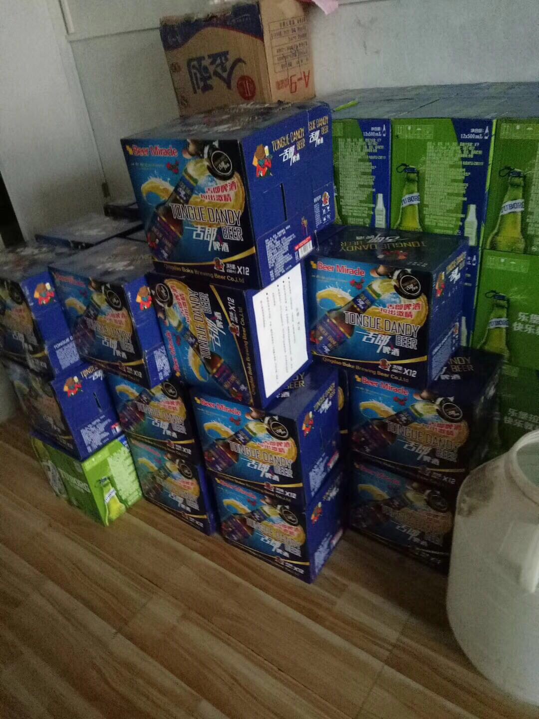 舌郎啤酒?客户送货中