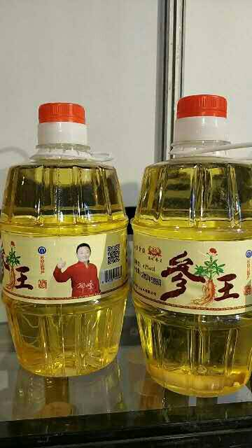 人参酒厂家，招全国空白区域经销商。鲜参与美酒一对一绝配，每瓶窖藏美酒都有专属的一