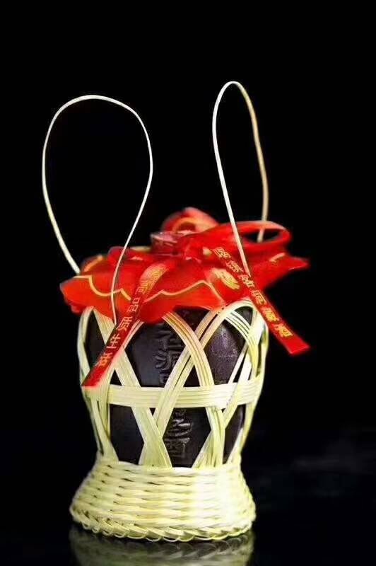 贵州省仁怀市聚强酒业有限公司：专业酱酒销售总监：邹洪刚，现在优惠还有一个星期结束