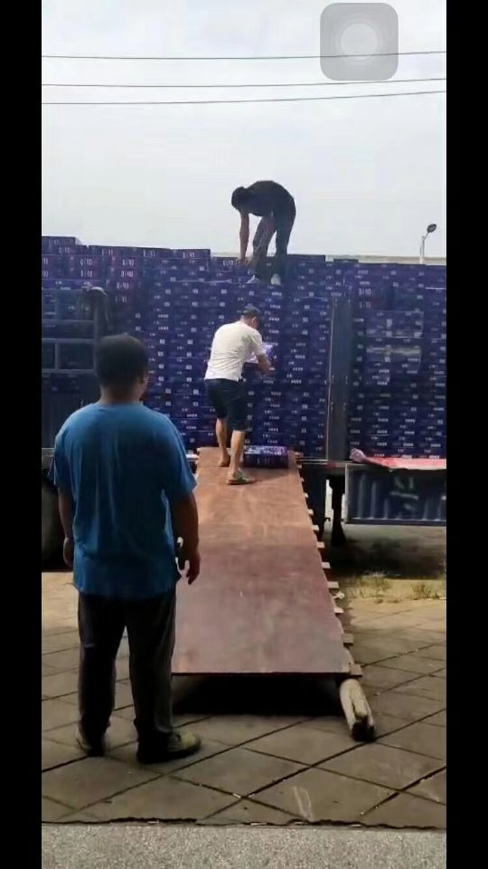 國慶節(jié)，中秋節(jié)雙節(jié)將至，8090后啤酒火爆備貨中