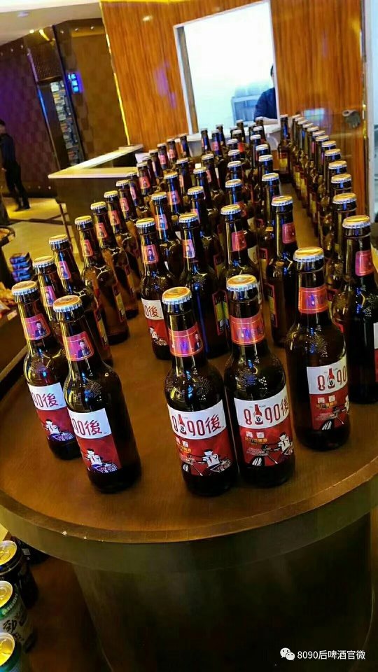 8090后啤酒專做夜場(chǎng)啤酒，8090后與青春一起嗨
