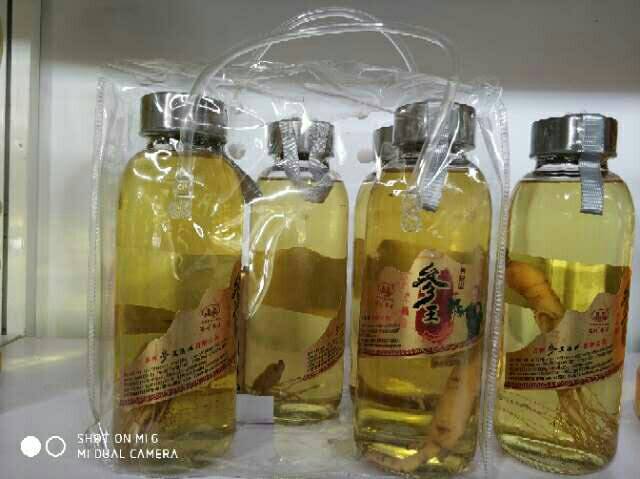 人參酒廠家，招全國空白區(qū)域經(jīng)銷商。鮮參與美酒一對一絕配，每瓶窖藏美酒都有專屬的一