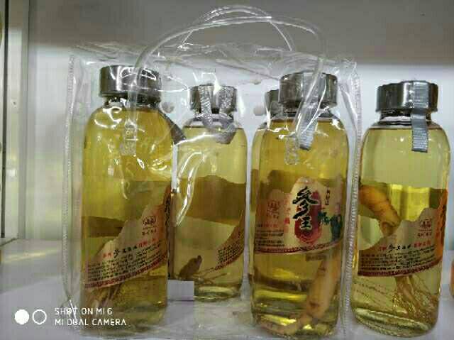 人參酒廠家，招全國空白區(qū)域經(jīng)銷商。鮮參與美酒一對一絕配，每瓶窖藏美酒都有專屬的一