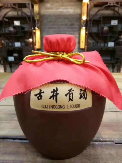 古井貢酒，值得擁有，財(cái)富熱線：18156712369張經(jīng)理
