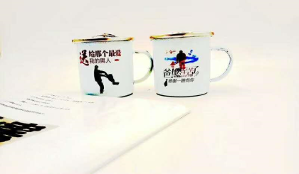 華朔酒業(yè)
2019主打產(chǎn)品歡迎各位了解。
誠招地區(qū)代理商
微信13323027673
