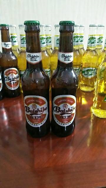 青岛魅力山水啤酒
上海百士博啤酒