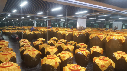 龍臺國酒全國空白市場誠招代理，為客戶提供私人訂制，企業定制，基酒供應，OEM貼牌