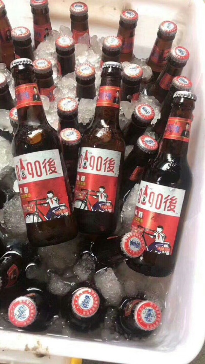 青島未來酒業  8090後啤酒團隊邀您加入!

8090後，我們個性飛揚!
80