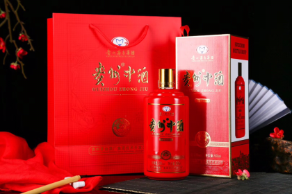 貴州茅臺(tái)集團(tuán)技術(shù)開發(fā)公司
貴州中酒，新品上市，按省簽約，
已定，江蘇省，河南省，