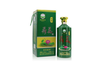 荷花酒，香柔酱香型，好喝不上头